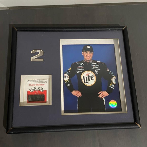 Rusty Wallace Authentic Racing Tire Showcase Box - Picture 1 of 8